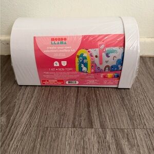 Mondo Llama Create-Your-Own Valentine's Mailbox Kit - Multicolor